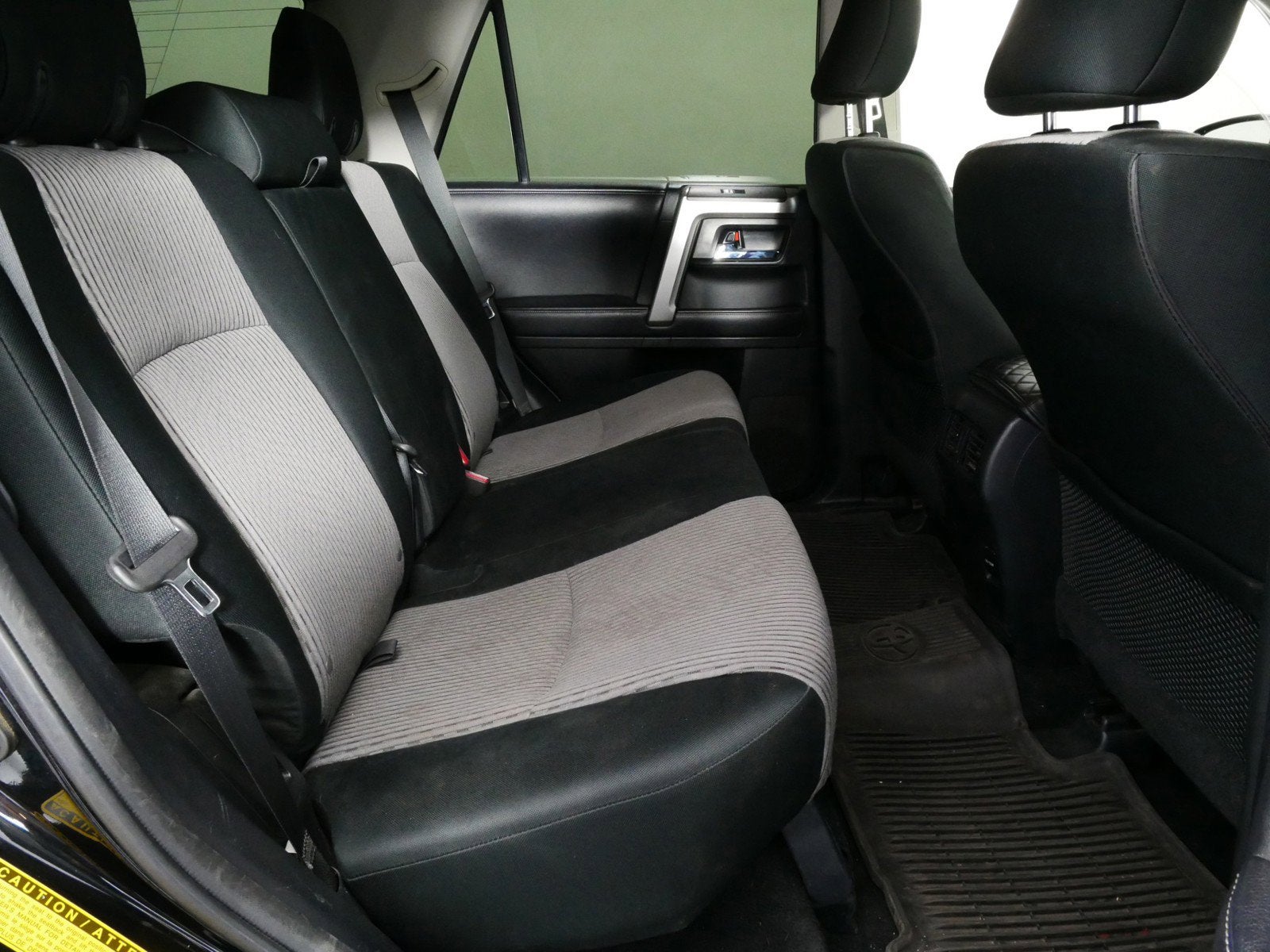 2018 Toyota 4Runner SR5 RWD *ROOMY!*