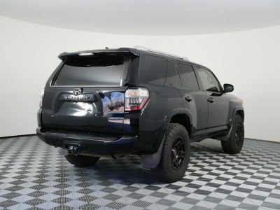 2018 Toyota 4Runner SR5 RWD *ROOMY!*