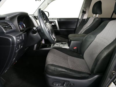 2019 Toyota 4Runner SR5 *WELL MAINTAINED*