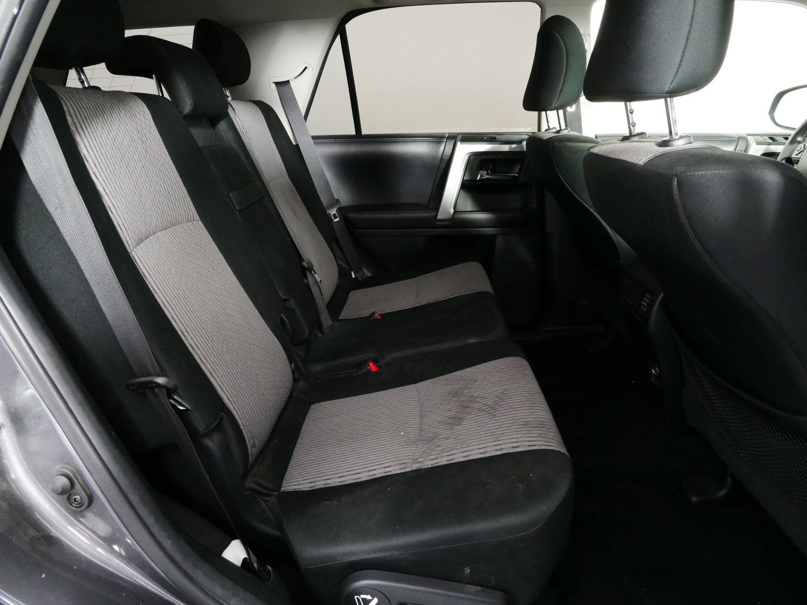 2019 Toyota 4Runner SR5 *WELL MAINTAINED*