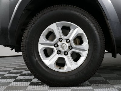 2019 Toyota 4Runner SR5 *WELL MAINTAINED*