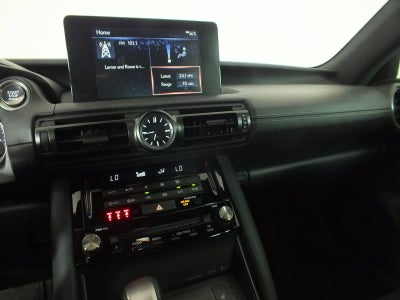2024 Lexus IS IS 300 F SPORT Design *CLEAN CARFAX*