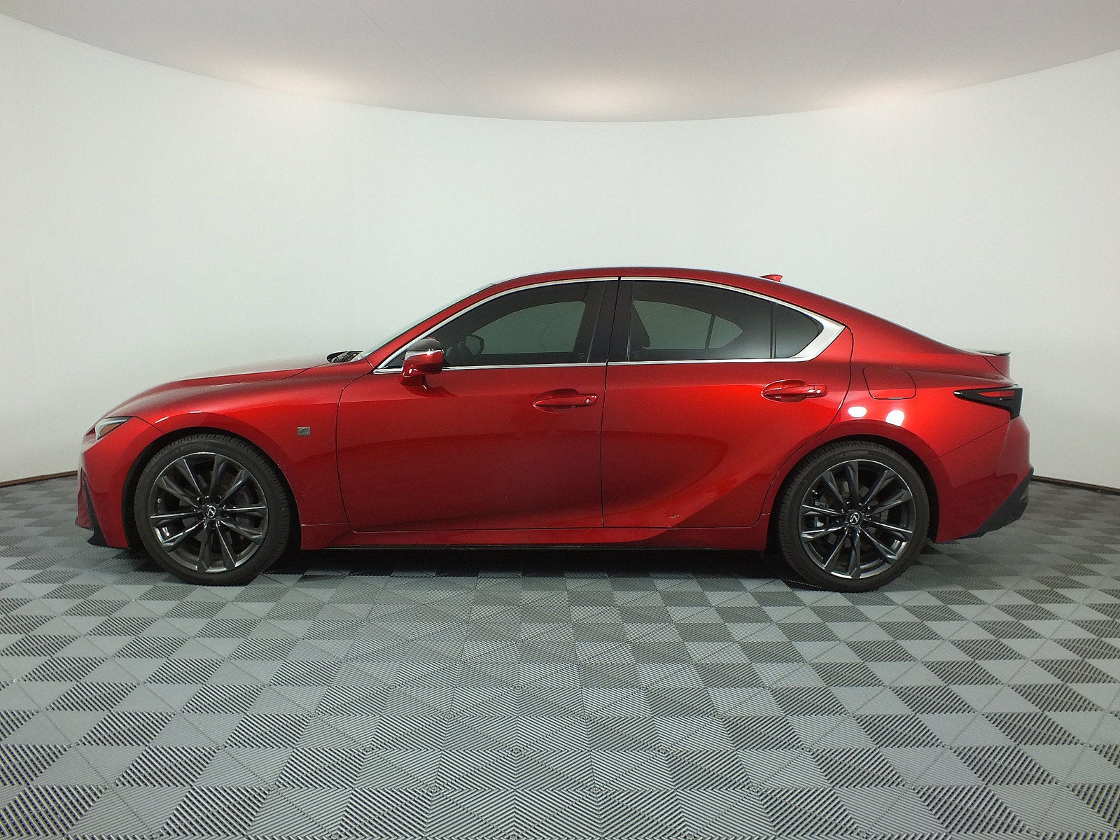 2024 Lexus IS IS 300 F SPORT Design *CLEAN CARFAX*