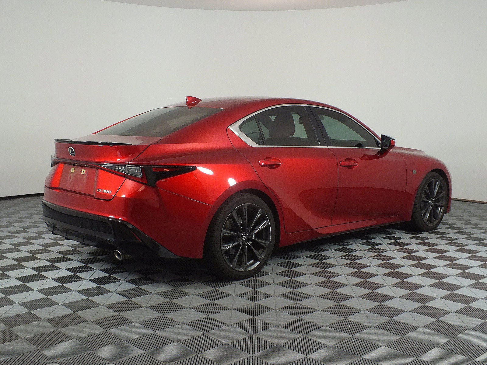 2024 Lexus IS IS 300 F SPORT Design *CLEAN CARFAX*