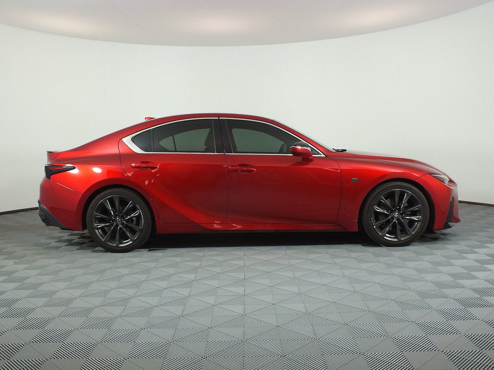 2024 Lexus IS IS 300 F SPORT Design *CLEAN CARFAX*