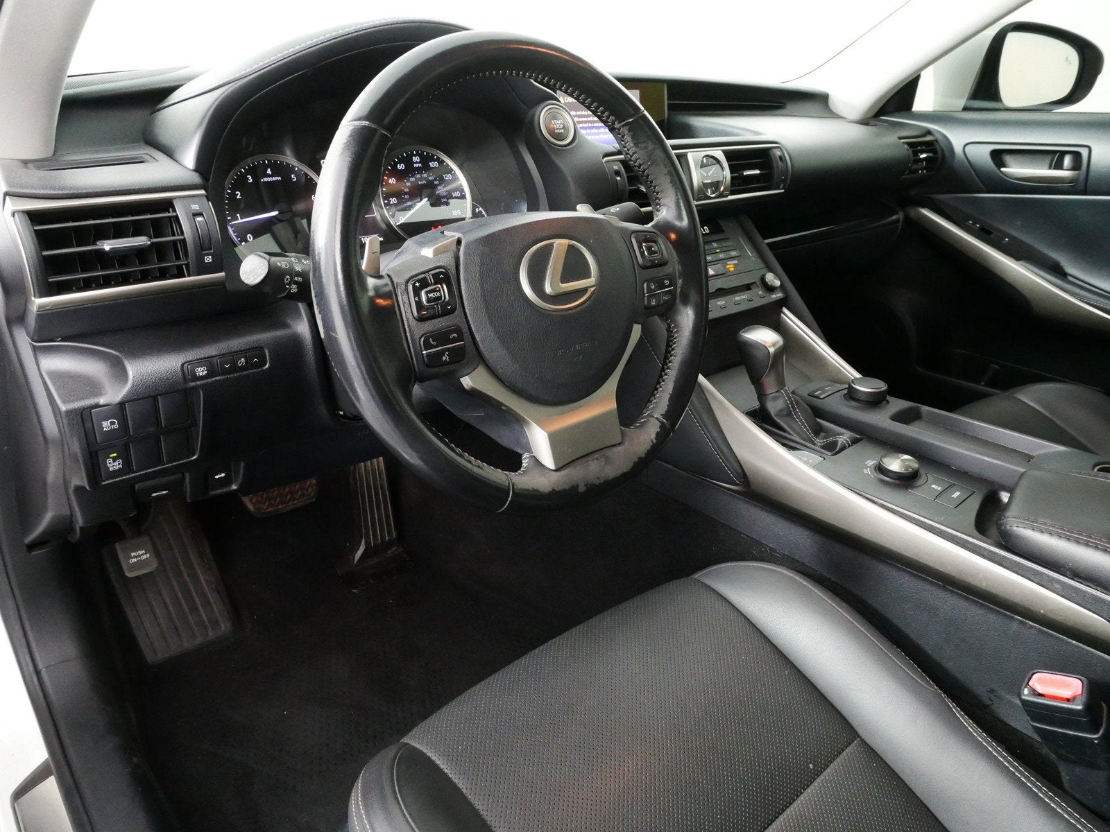 2019 Lexus IS IS 300 *SPORTY & RELIABLE!*
