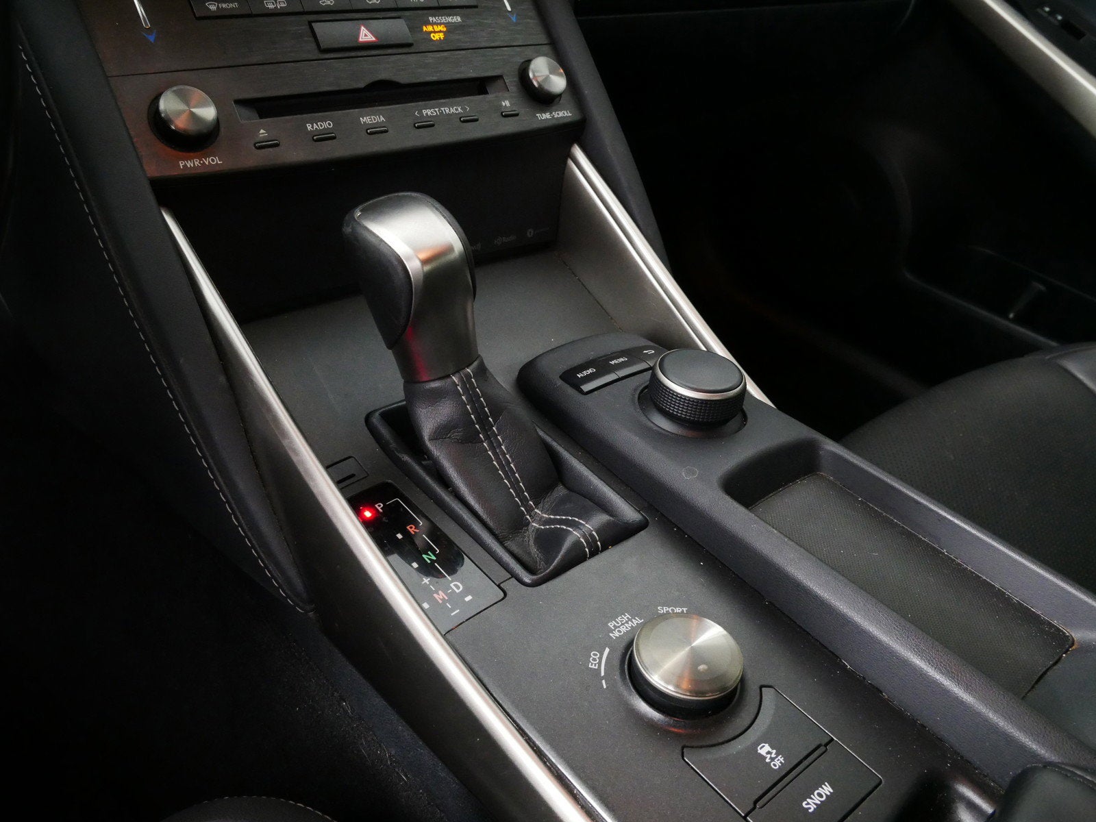 2019 Lexus IS IS 300 *SPORTY & RELIABLE!*