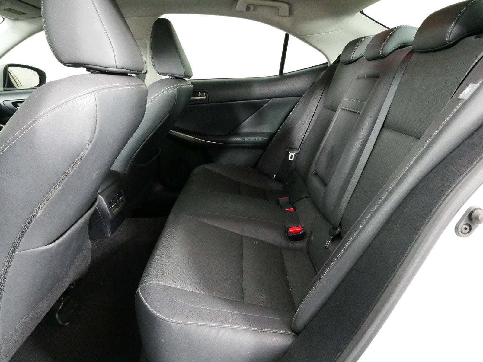 2019 Lexus IS IS 300 *SPORTY & RELIABLE!*