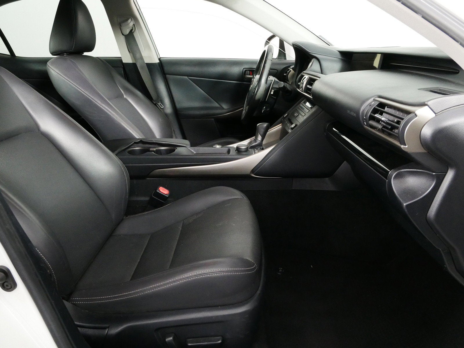 2019 Lexus IS IS 300 *SPORTY & RELIABLE!*
