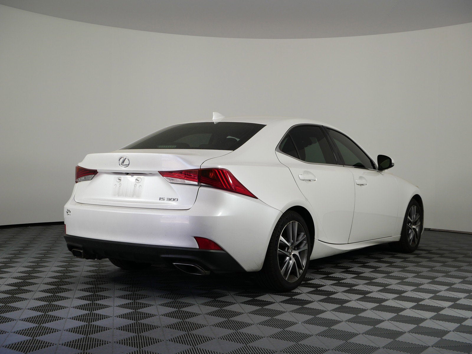 2019 Lexus IS IS 300 *SPORTY & RELIABLE!*