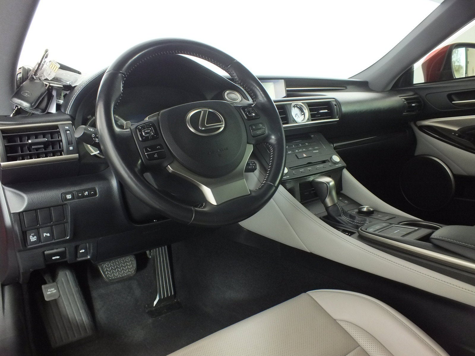 2015 Lexus RC 350 350 *CLEAN CARFAX! ONLY 30K MILES!*