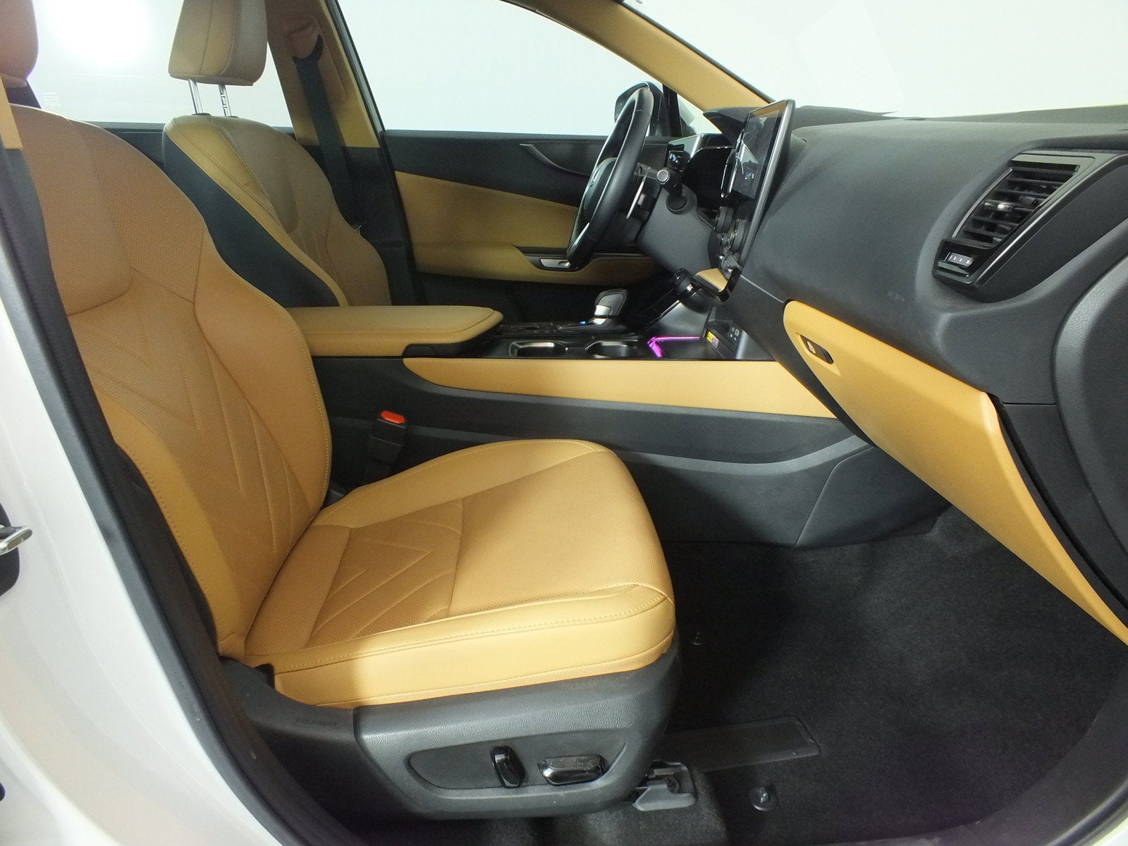 2025 Lexus NX NX 450h+ Luxury AWD Hybrid *1-OWNER*