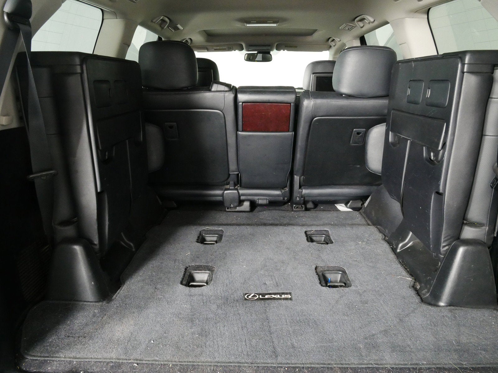 2014 Lexus LX 570 570 4WD *VERY WELL MAINTAINED!*