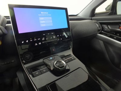 2025 Toyota bZ4X XLE *1-OWNER*