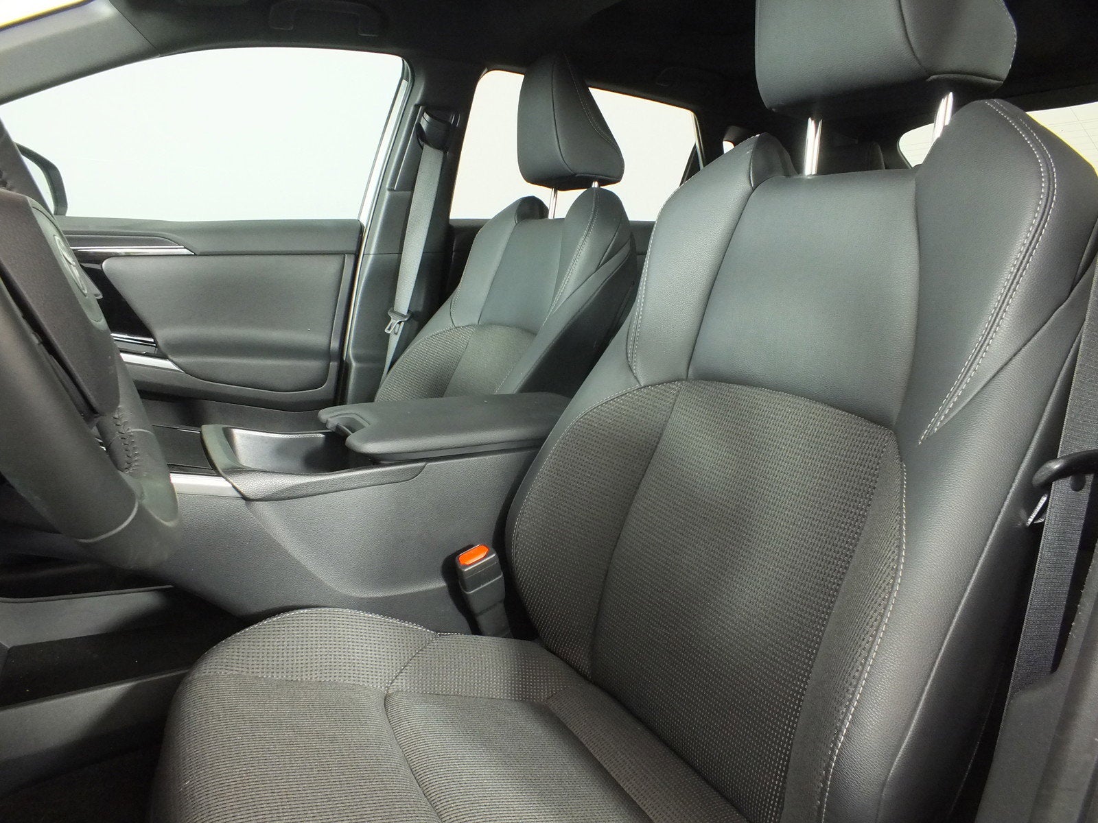 2025 Toyota bZ4X XLE *1-OWNER*