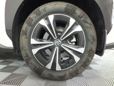 2024 Toyota bZ4X XLE AWD *1-OWNER*