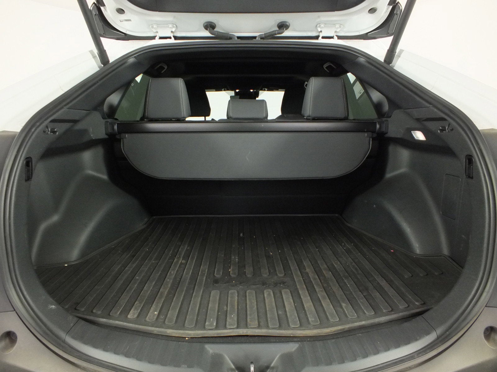 2024 Toyota bZ4X XLE AWD *1-OWNER*