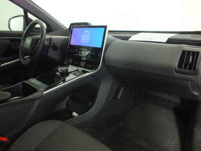 2024 Toyota bZ4X XLE AWD *1-OWNER*