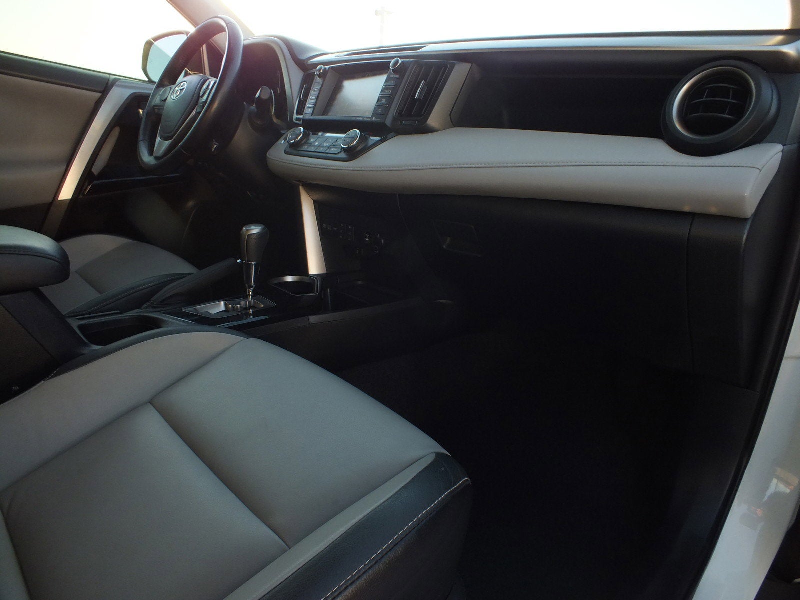 2017 Toyota RAV4 Hybrid Limited AWD *1 OWNER, CLEAN CARFAX!*