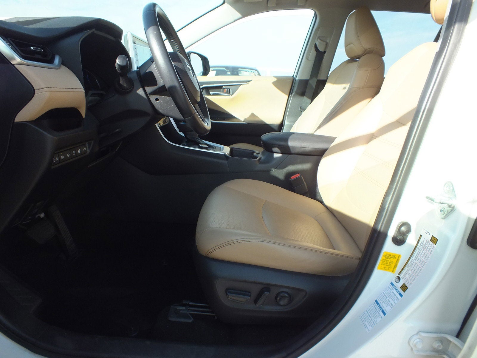 2019 Toyota RAV4 Hybrid Limited AWD *CLEAN CARFAX*