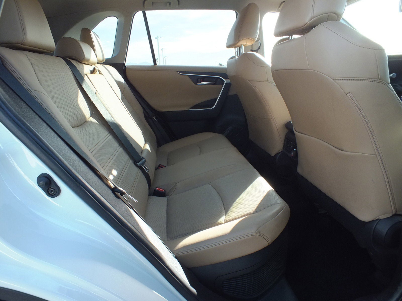 2019 Toyota RAV4 Hybrid Limited AWD *CLEAN CARFAX*