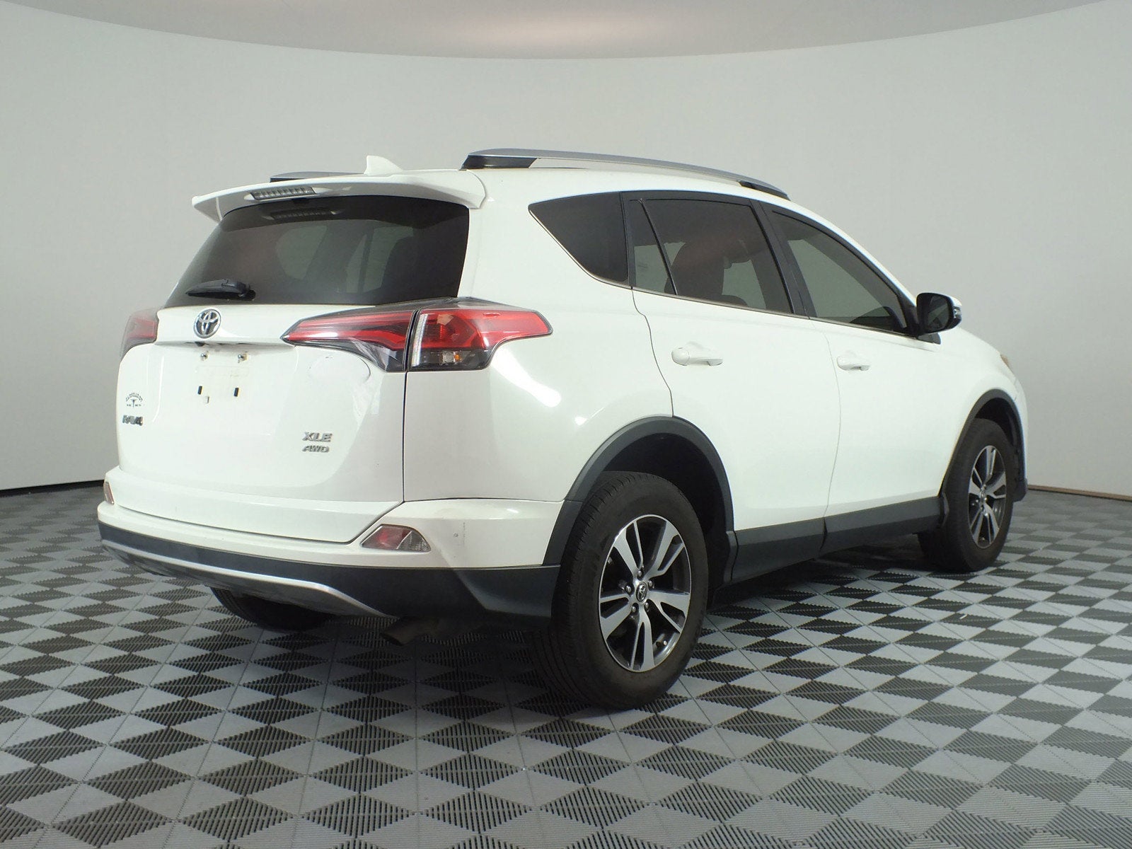 2018 Toyota RAV4 XLE AWD *RELIABLE DAILY DRIVER*