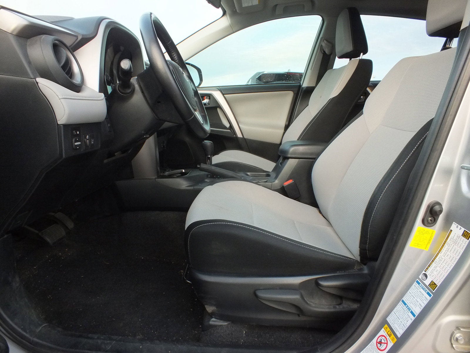 2017 Toyota RAV4 XLE Hybrid AWD *1-OWNER*