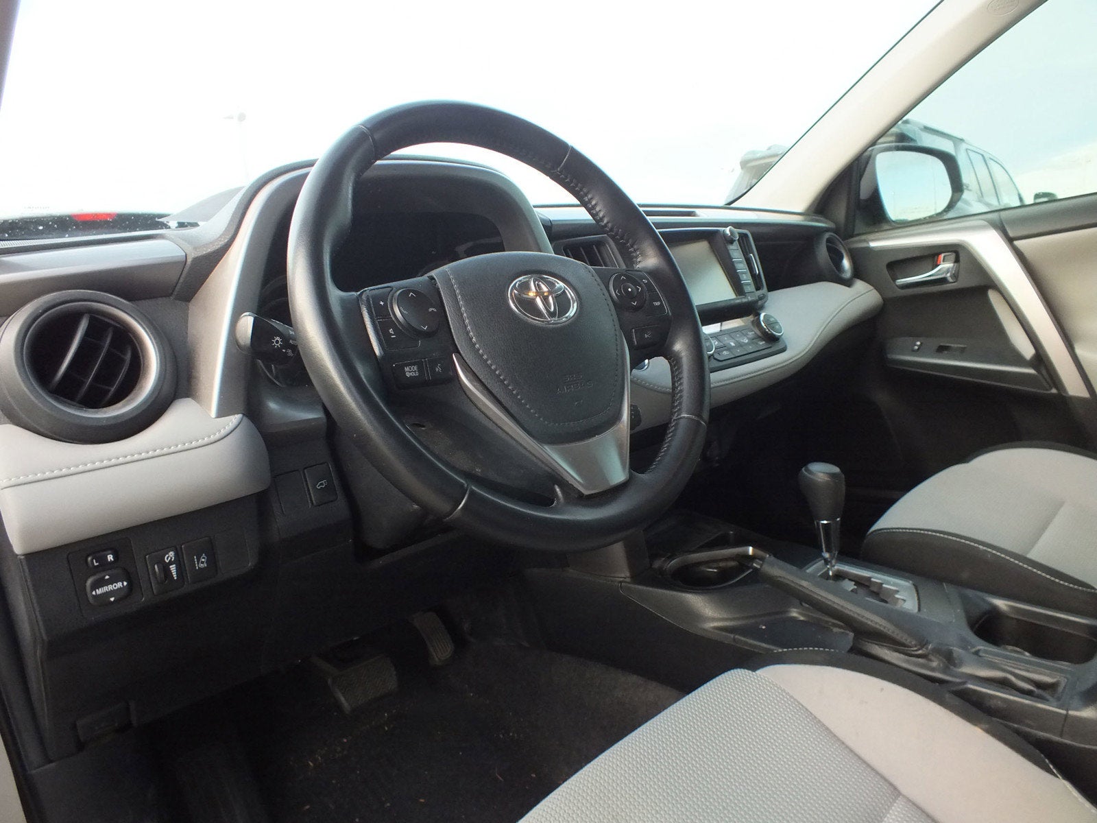 2017 Toyota RAV4 XLE Hybrid AWD *1-OWNER*