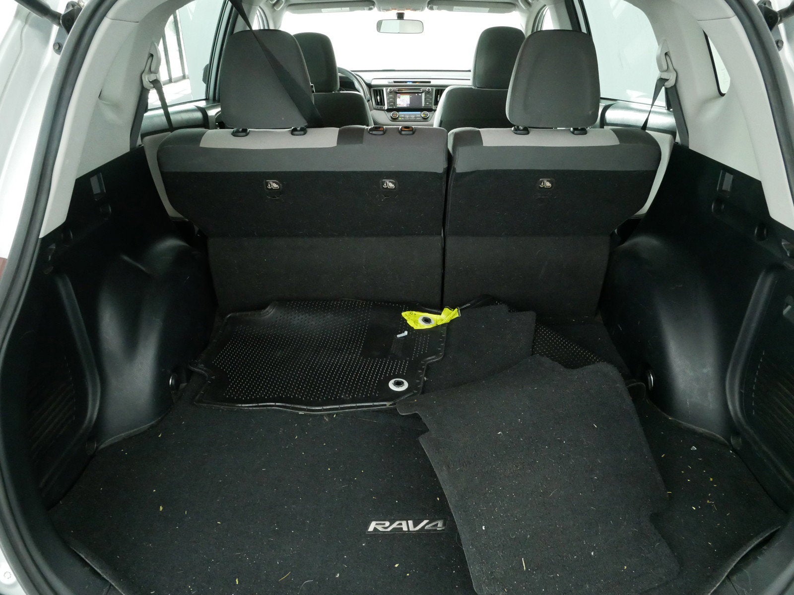 2014 Toyota RAV4 XLE *CLEAN CARFAX*