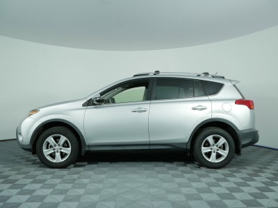 2014 Toyota RAV4 XLE *CLEAN CARFAX*