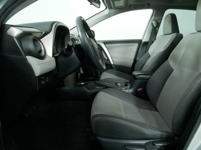 2014 Toyota RAV4 XLE *CLEAN CARFAX*