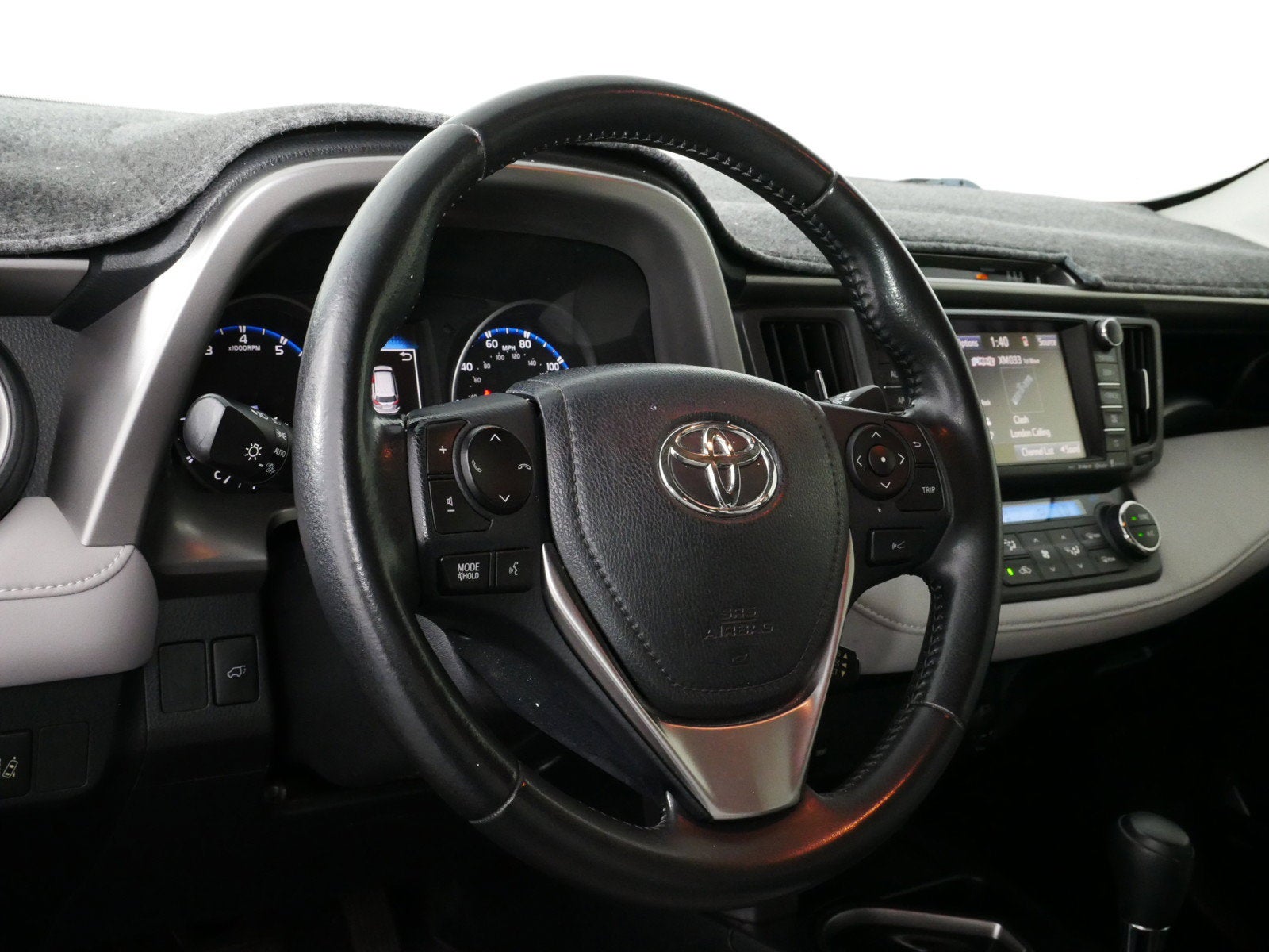 2017 Toyota RAV4 XLE *1-OWNER*