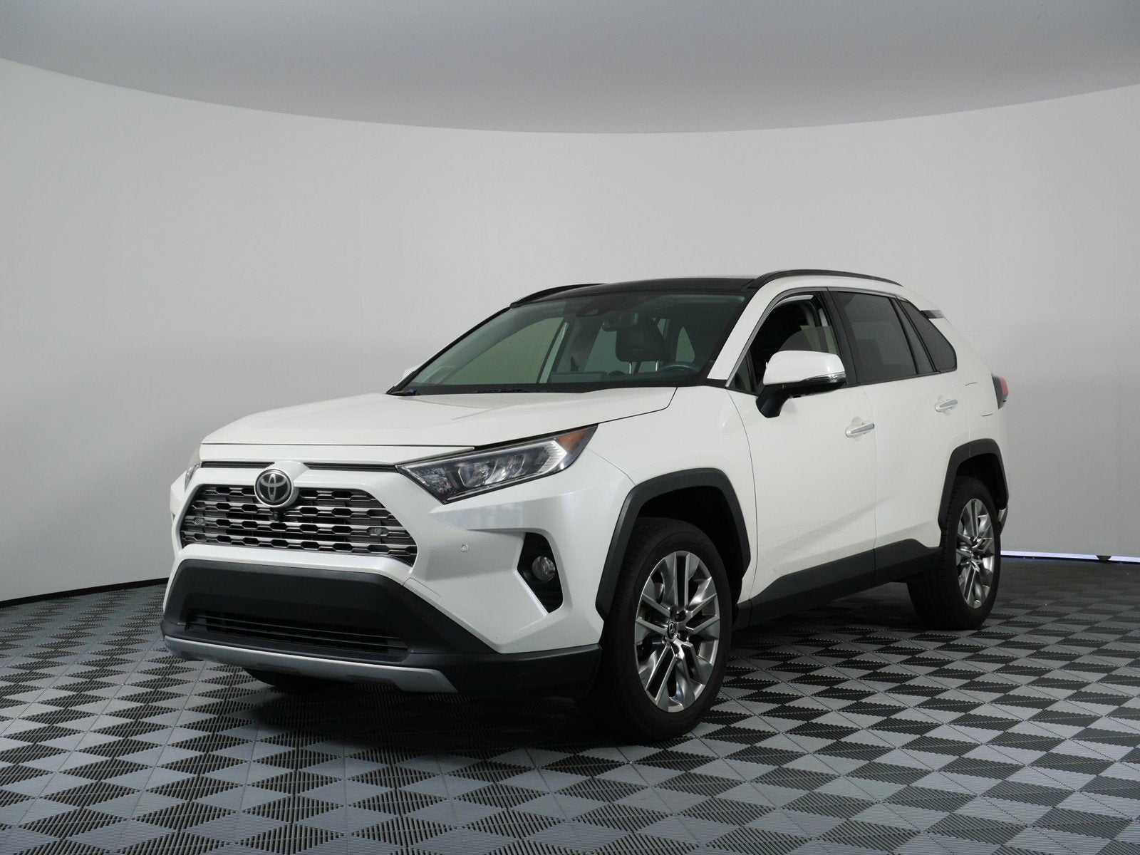 2019 Toyota RAV4 Limited *1-OWNER*
