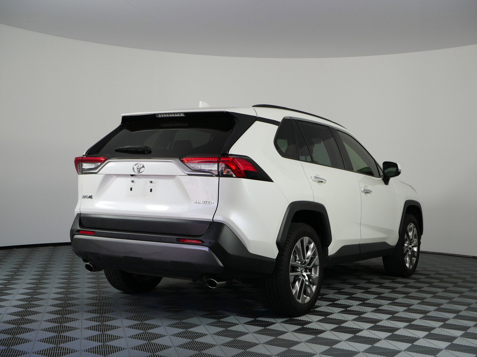 2019 Toyota RAV4 Limited *1-OWNER*