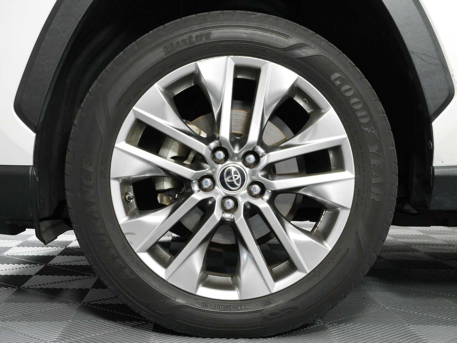 2019 Toyota RAV4 Limited *1-OWNER*