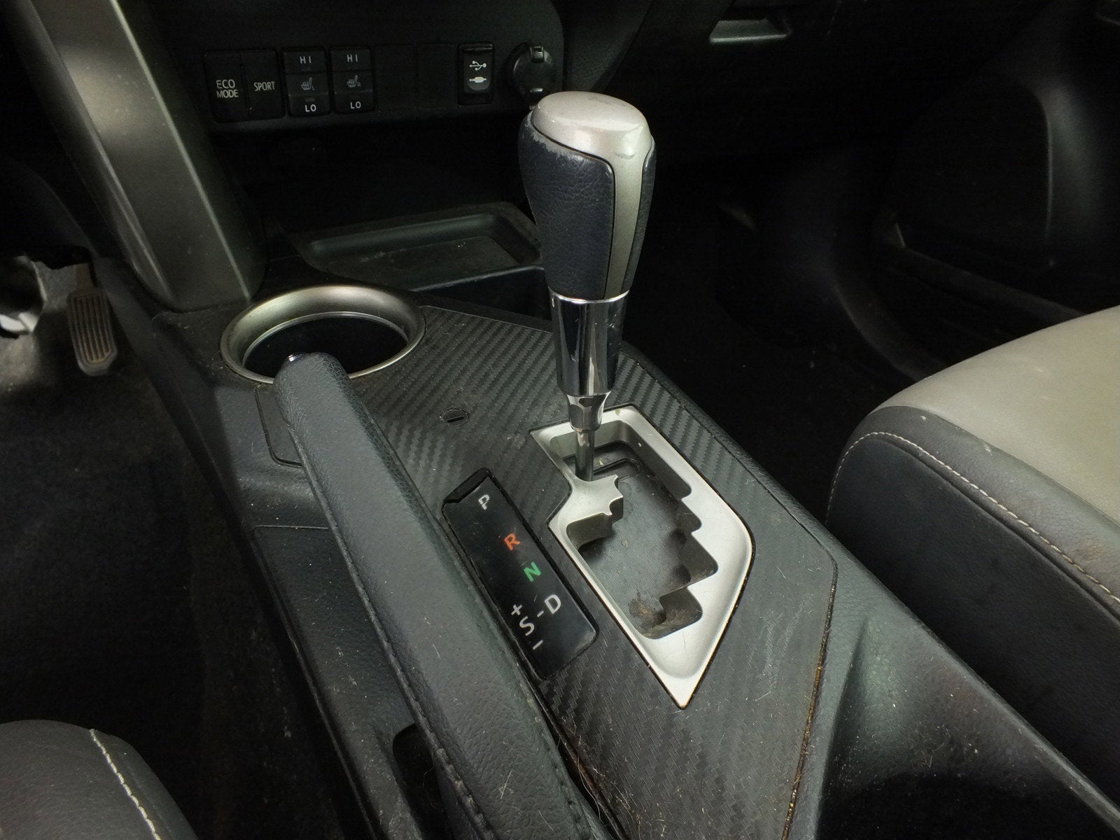 2015 Toyota RAV4 Limited *WELL MAINTAINED*