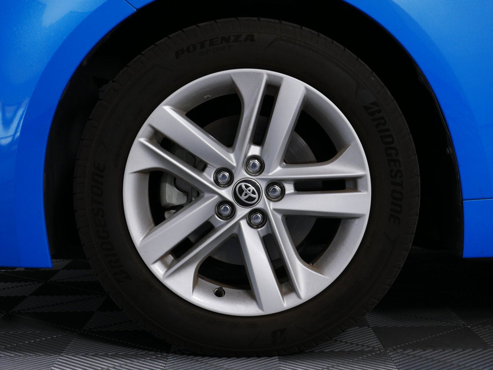 2021 Toyota Corolla Hatchback SE *SPORTY!*