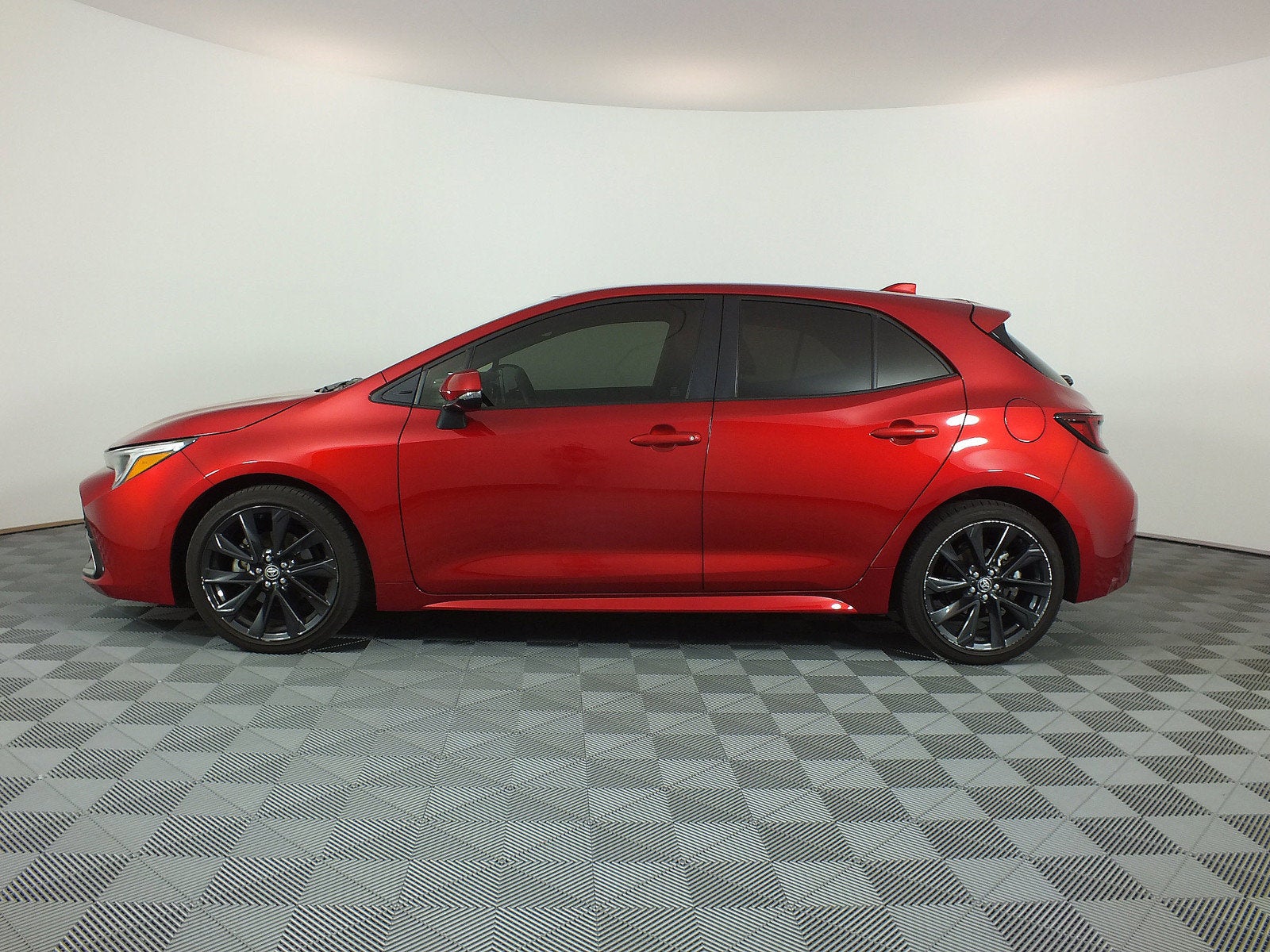 2024 Toyota Corolla Hatchback XSE *1-OWNER! ONLY 6K MILES!*