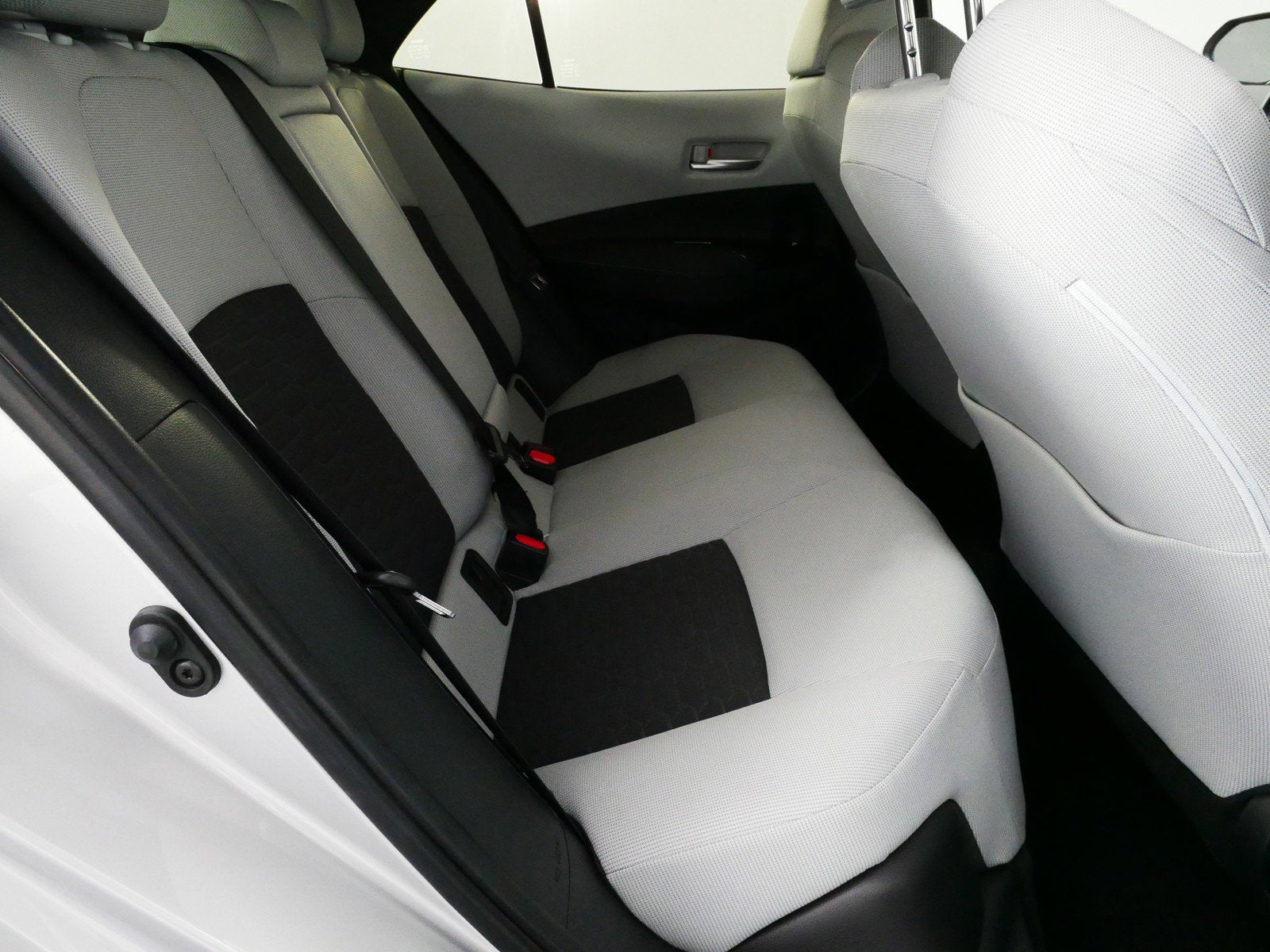 2024 Toyota Corolla Hatchback SE FWD *1-OWNER, CLEAN CARFAX!*