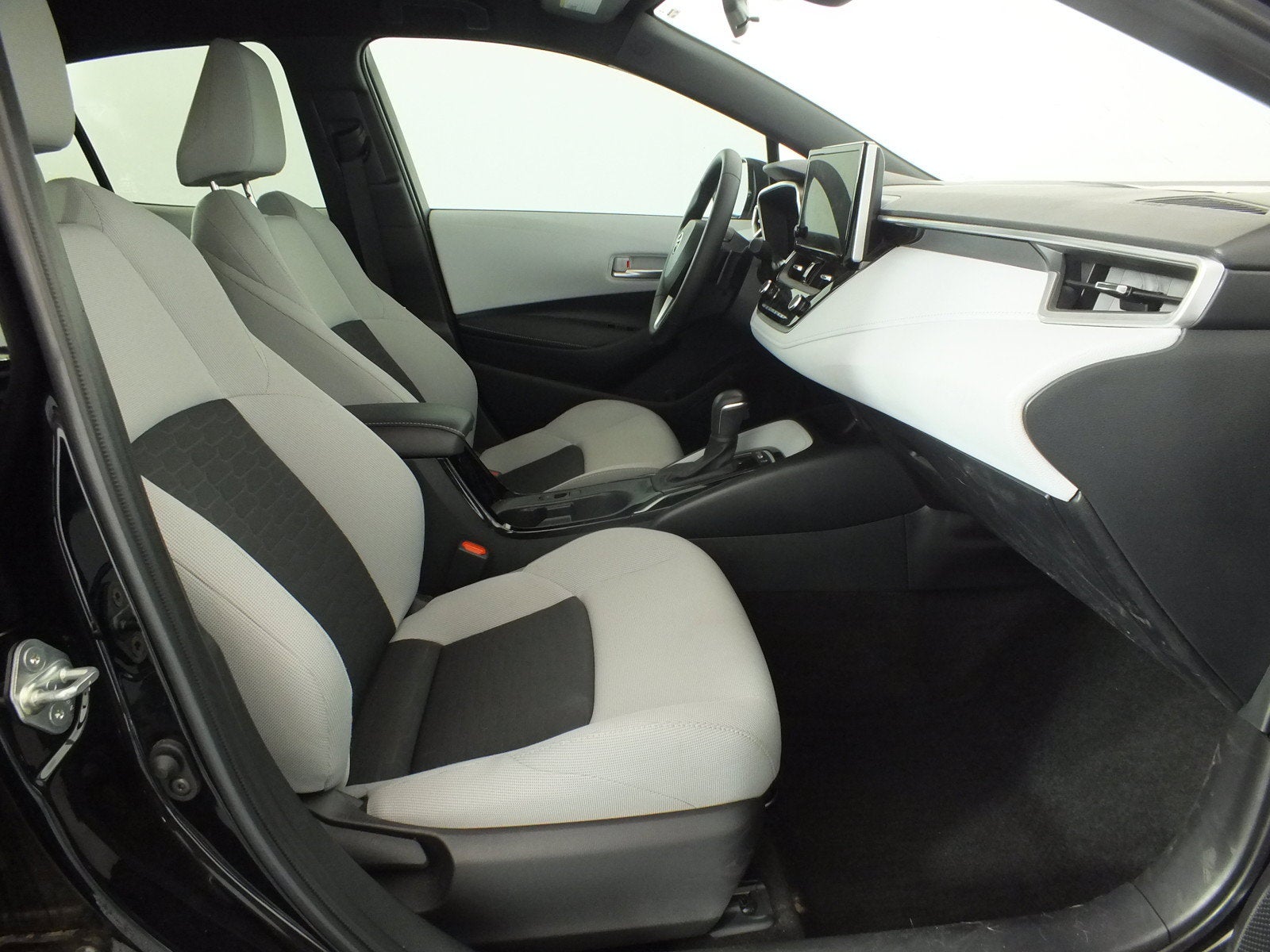 2025 Toyota Corolla Hatchback SE *1-OWNER*