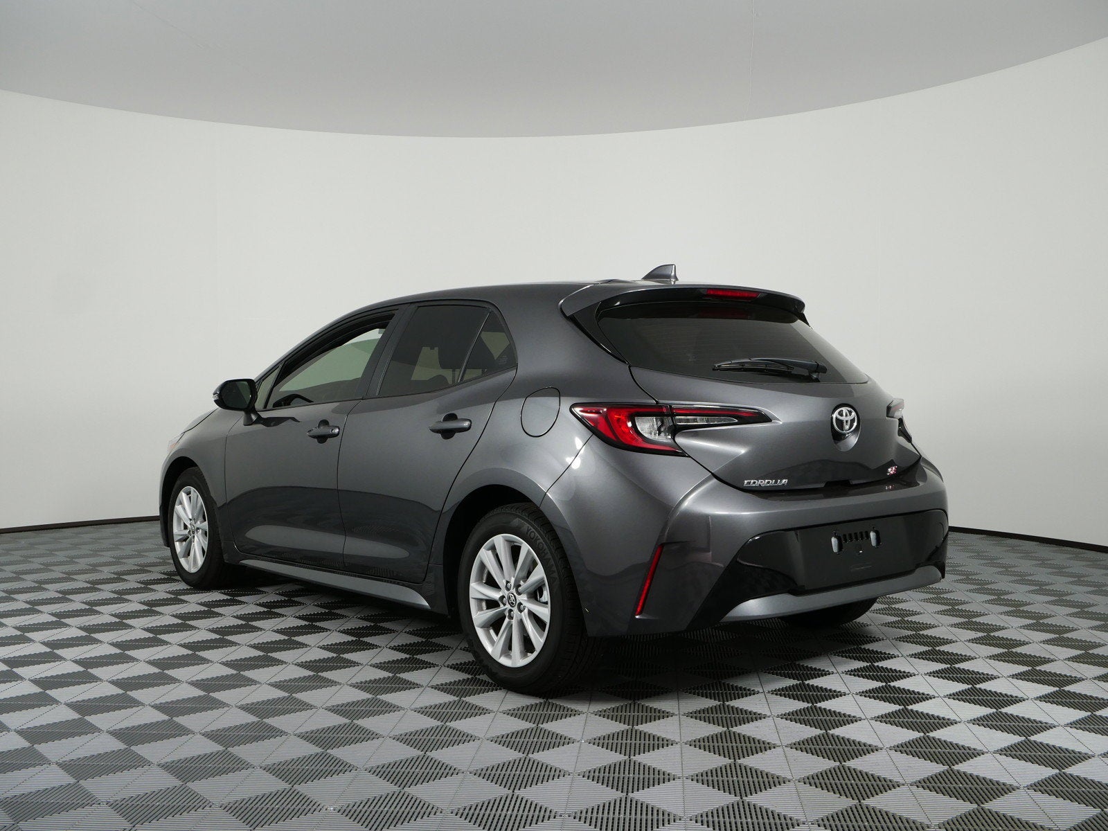 2024 Toyota Corolla Hatchback SE *1-OWNER! LOW MILES*