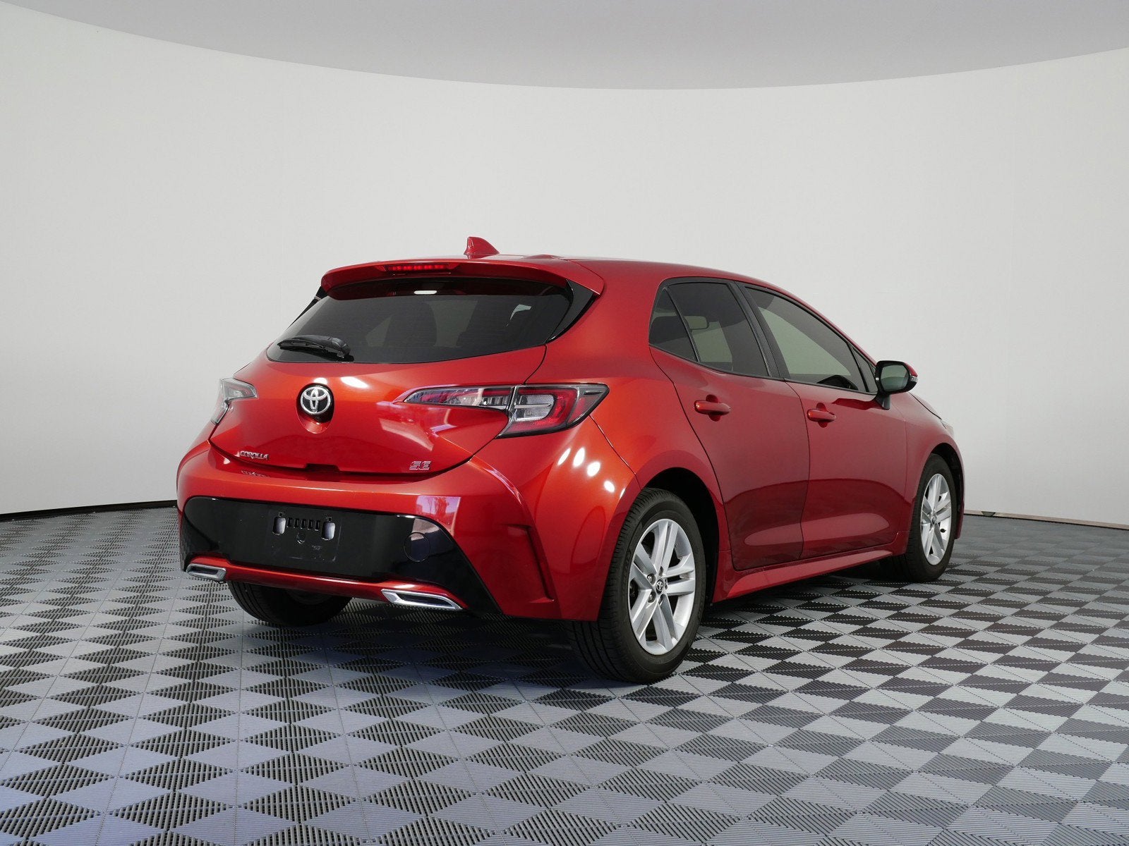 2019 Toyota Corolla Hatchback SE FWD *SPORTY!*
