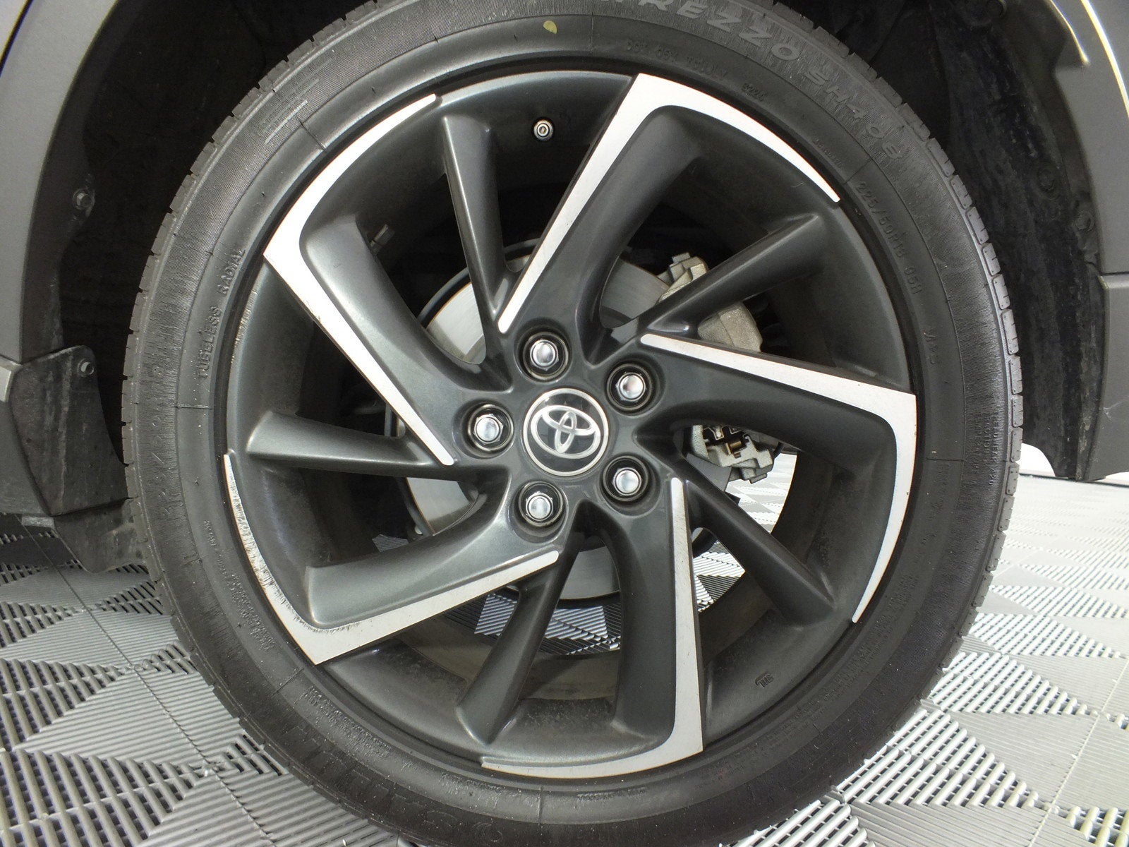 2021 Toyota C-HR Limited *CLEAN CARFAX!*