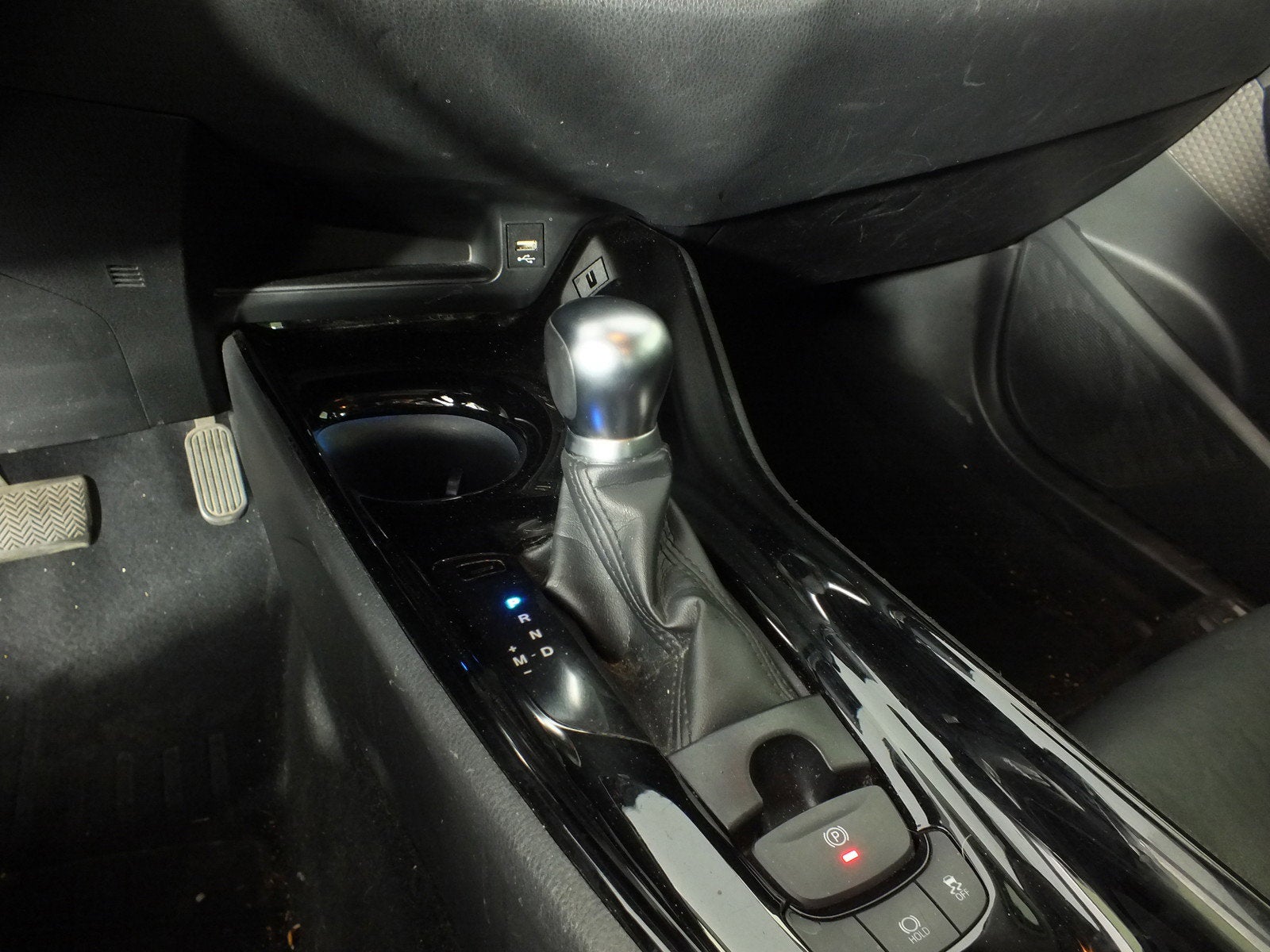 2021 Toyota C-HR Limited *CLEAN CARFAX!*