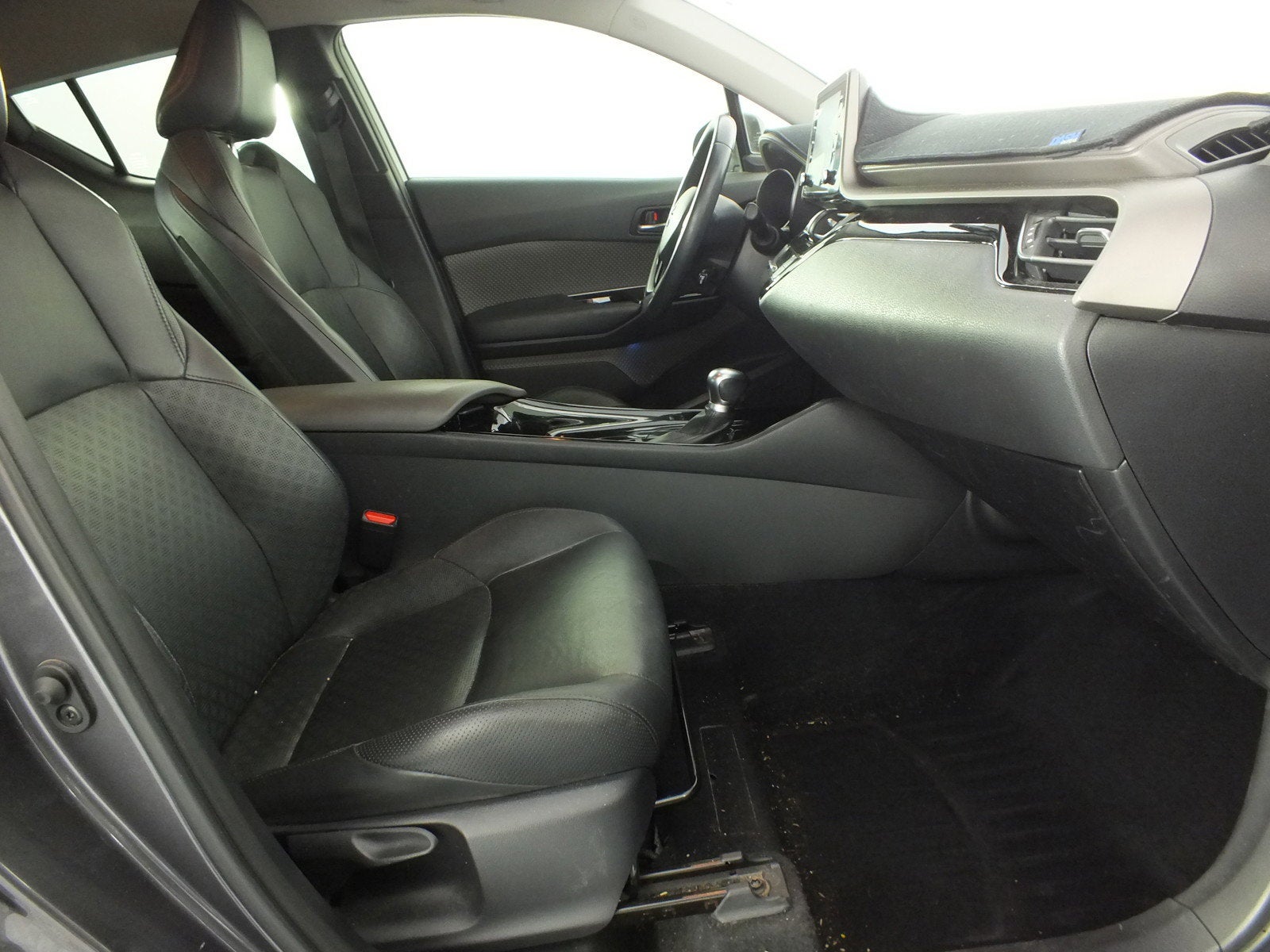 2021 Toyota C-HR Limited *CLEAN CARFAX!*