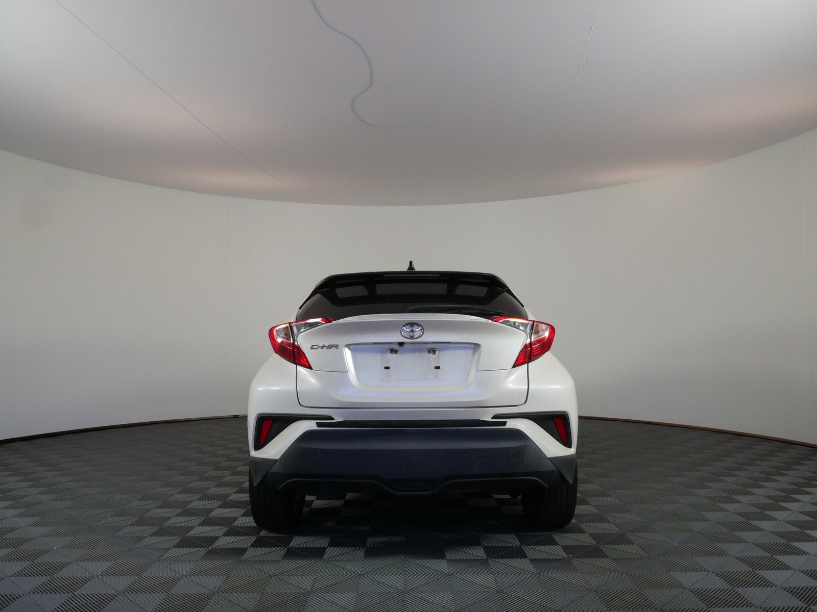2019 Toyota C-HR XLE *RELIABLE DAILY DRIVER*