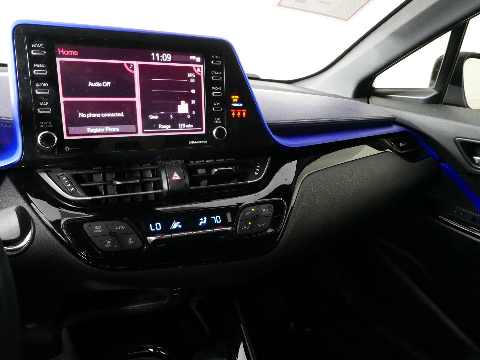 2021 Toyota C-HR XLE *CLEAN CARFAX*