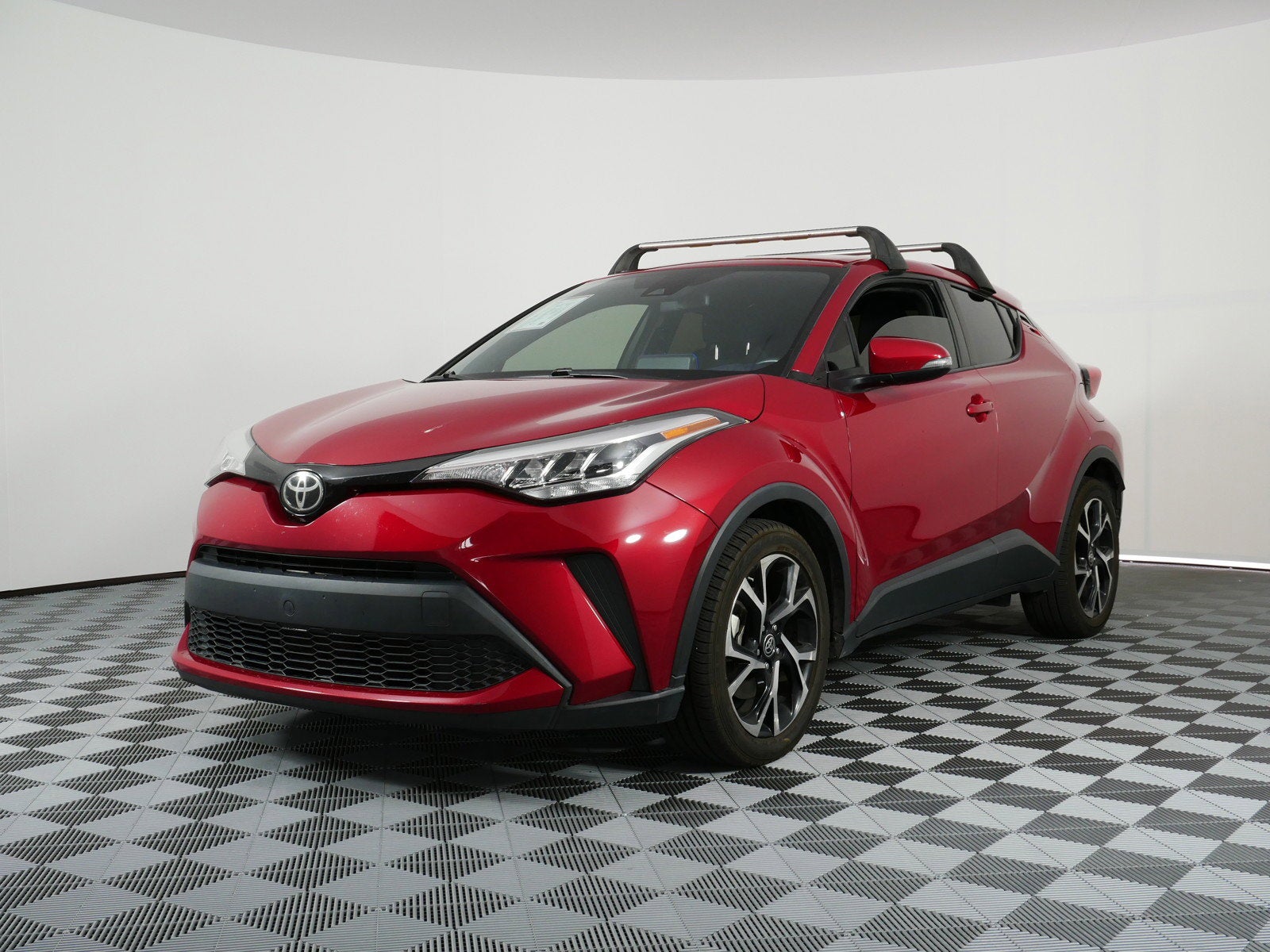 2021 Toyota C-HR XLE *CLEAN CARFAX*