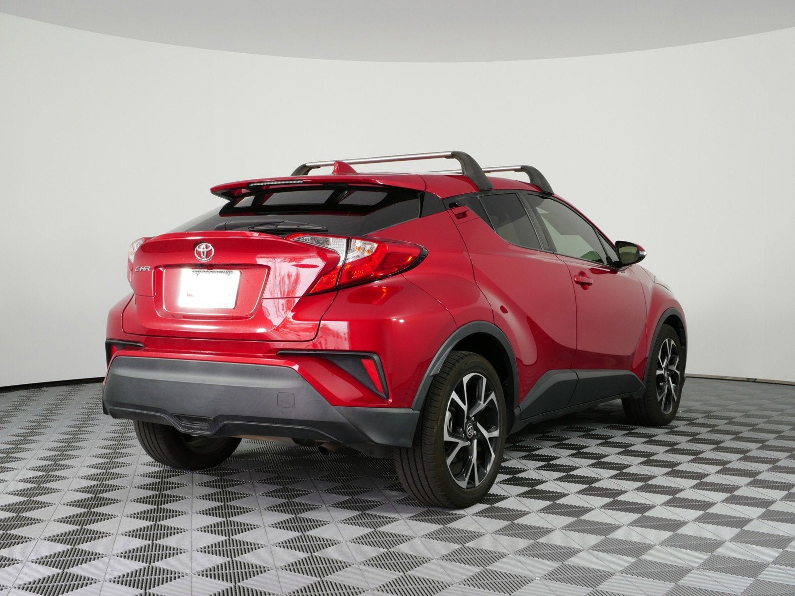 2021 Toyota C-HR XLE *CLEAN CARFAX*