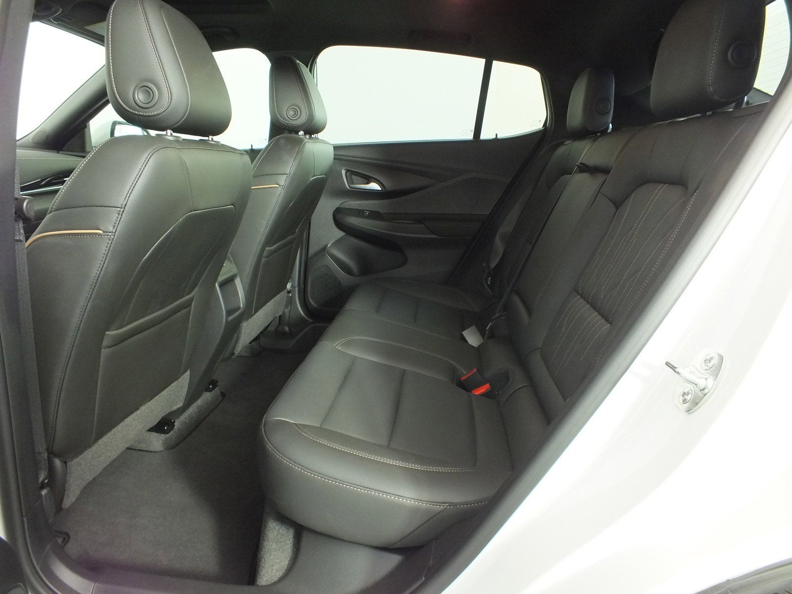 2026 Buick Envista Avenir *1-OWNER! UNDER 5K MILES*